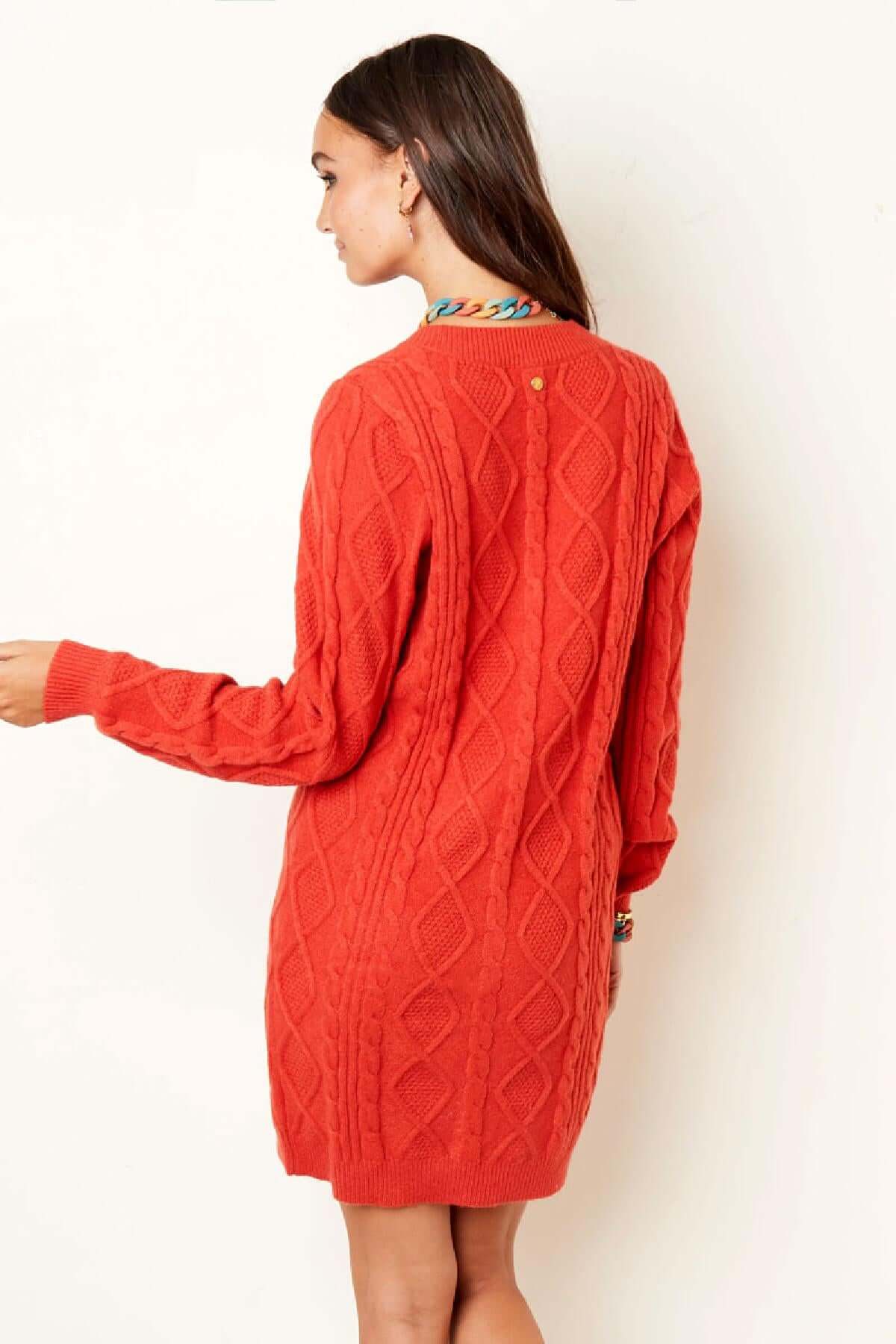 pulover-urban-weekend-knit