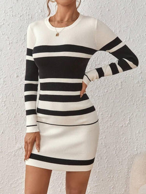 Rochie Dama Midi Tricot, in Dungi Alb-Negru-7