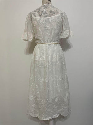 Rochie Maneca Scurta cu broderie - Midi - Alba-5