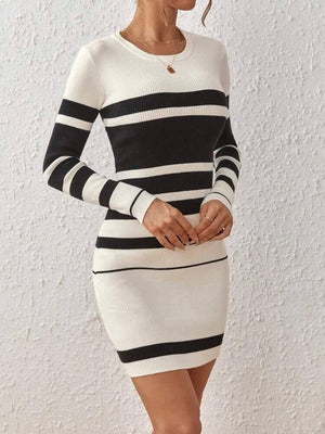 Rochie Dama Midi Tricot, in Dungi Alb-Negru-5