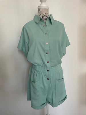 Salopeta "Andreea", cu Pantalon Scurt (Fuchsia, Lavanda, Verde)-5