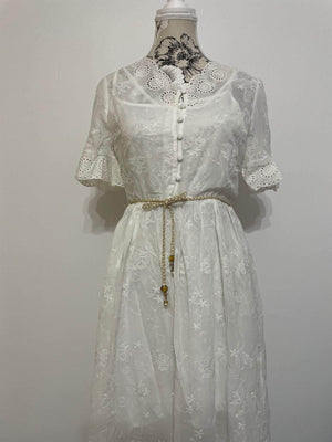 Rochie Maneca Scurta cu broderie - Midi - Alba-6