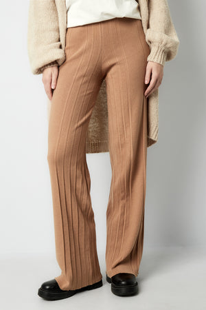 pantaloni-urban-chic