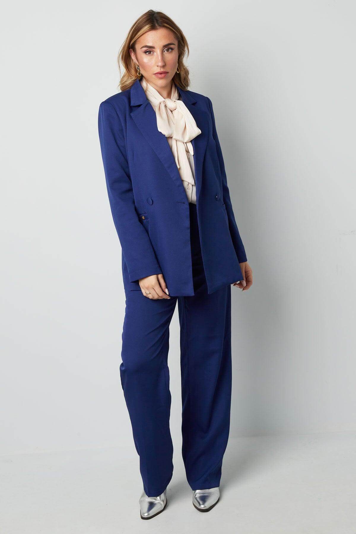 Sacou Dama Office-1