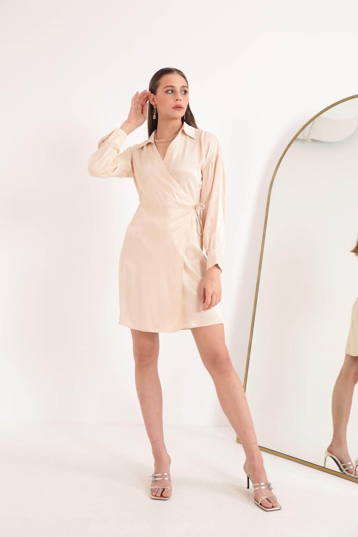 Rochie Scurta Satinata-2