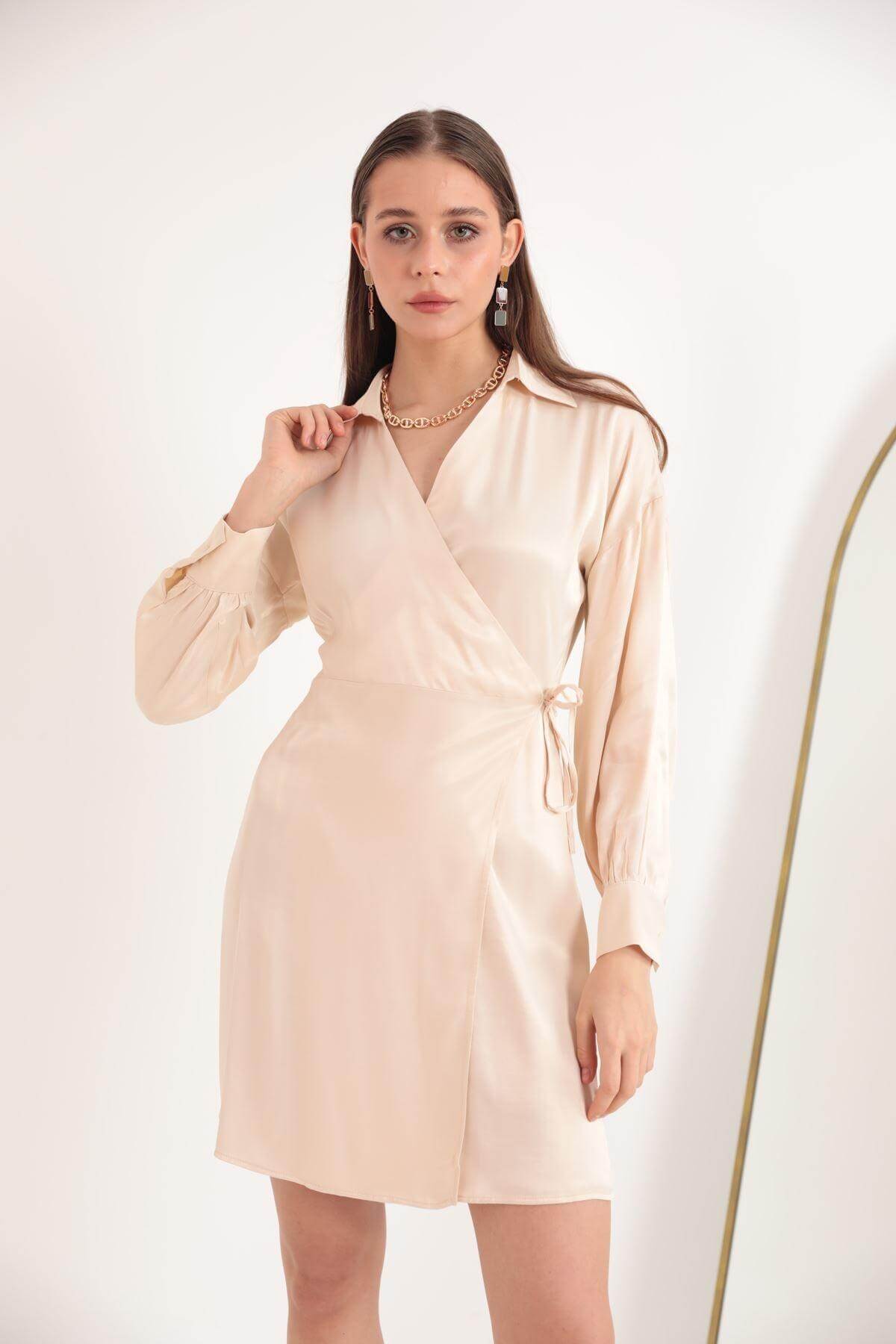 Rochie Scurta Satinata-6