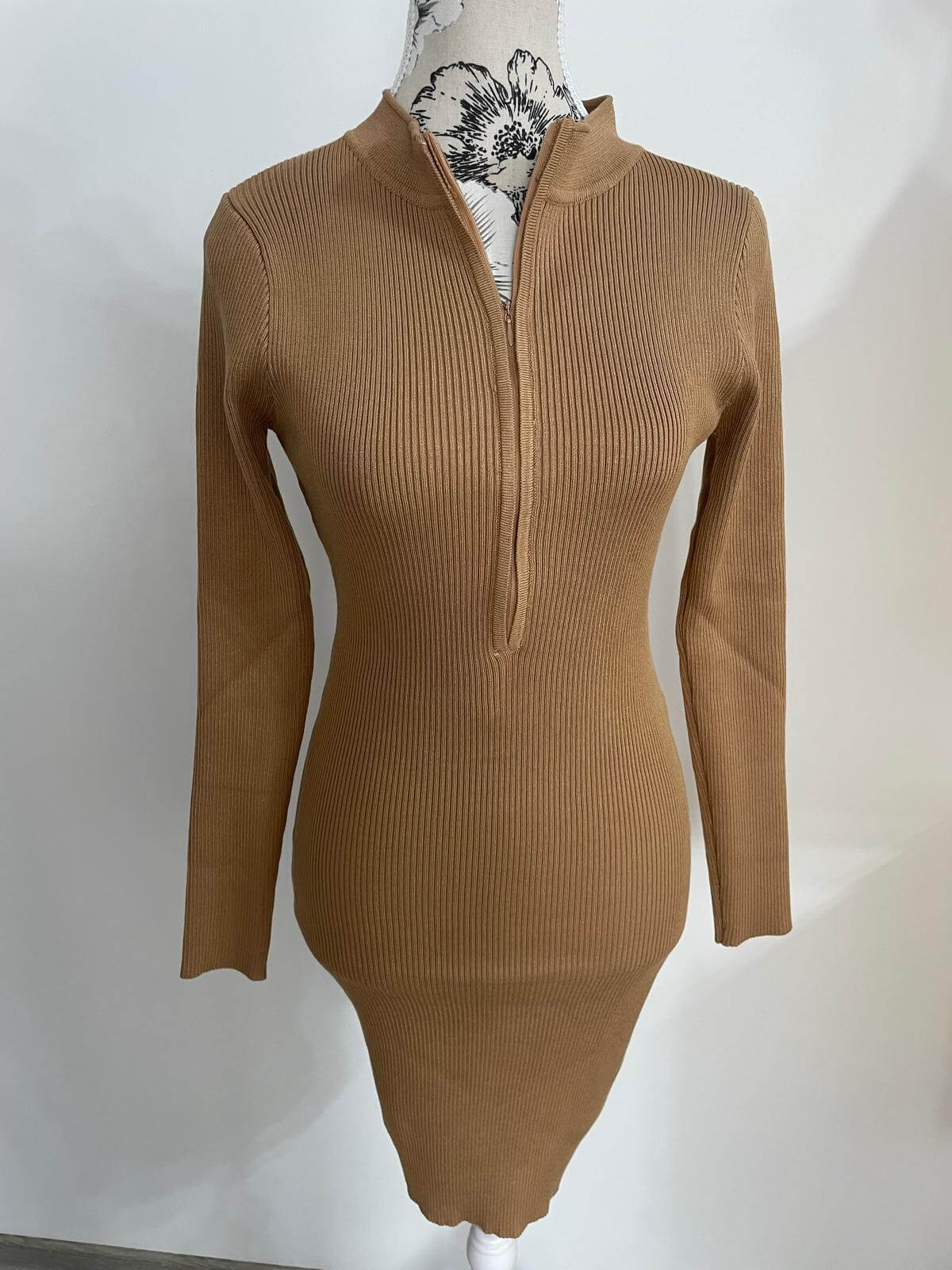 Rochie Midi  "Gabrielle" din Tricot cu Fermoar - Mov, Bej, Albastru-4