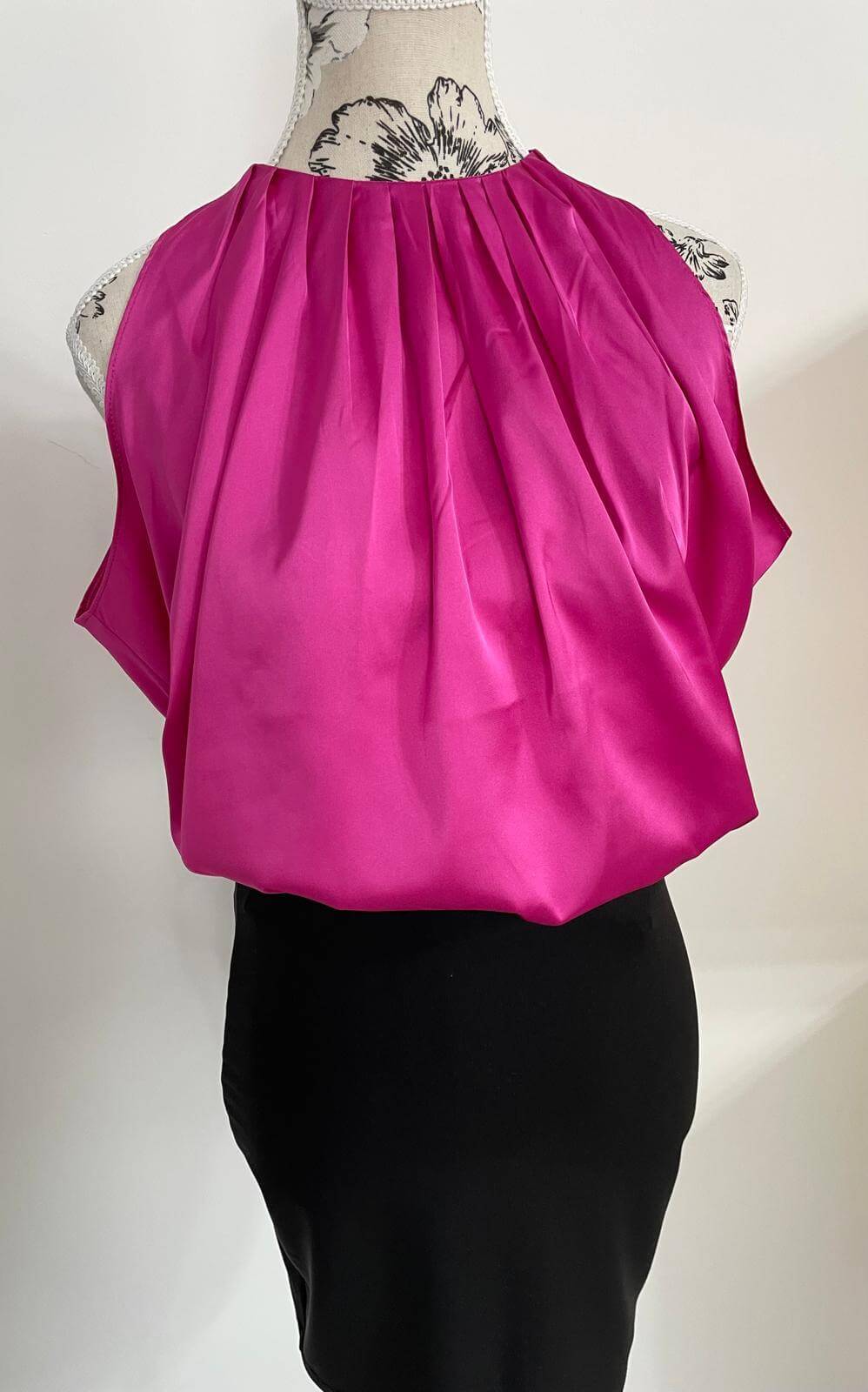 Top „Vivianne“ Satin – Champagner, Fuchsia, Lila